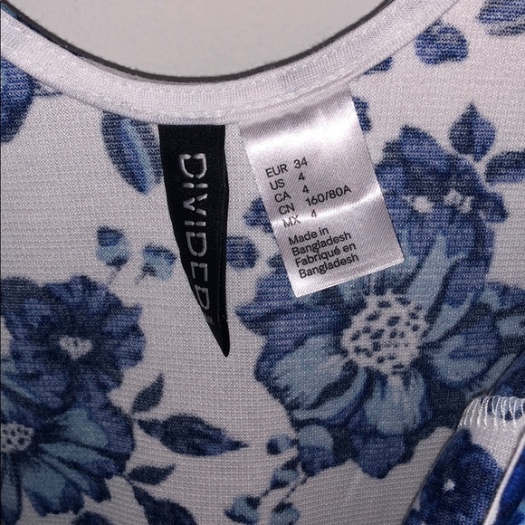 Blue flowers H&M’s dress - Picture 3 of 3